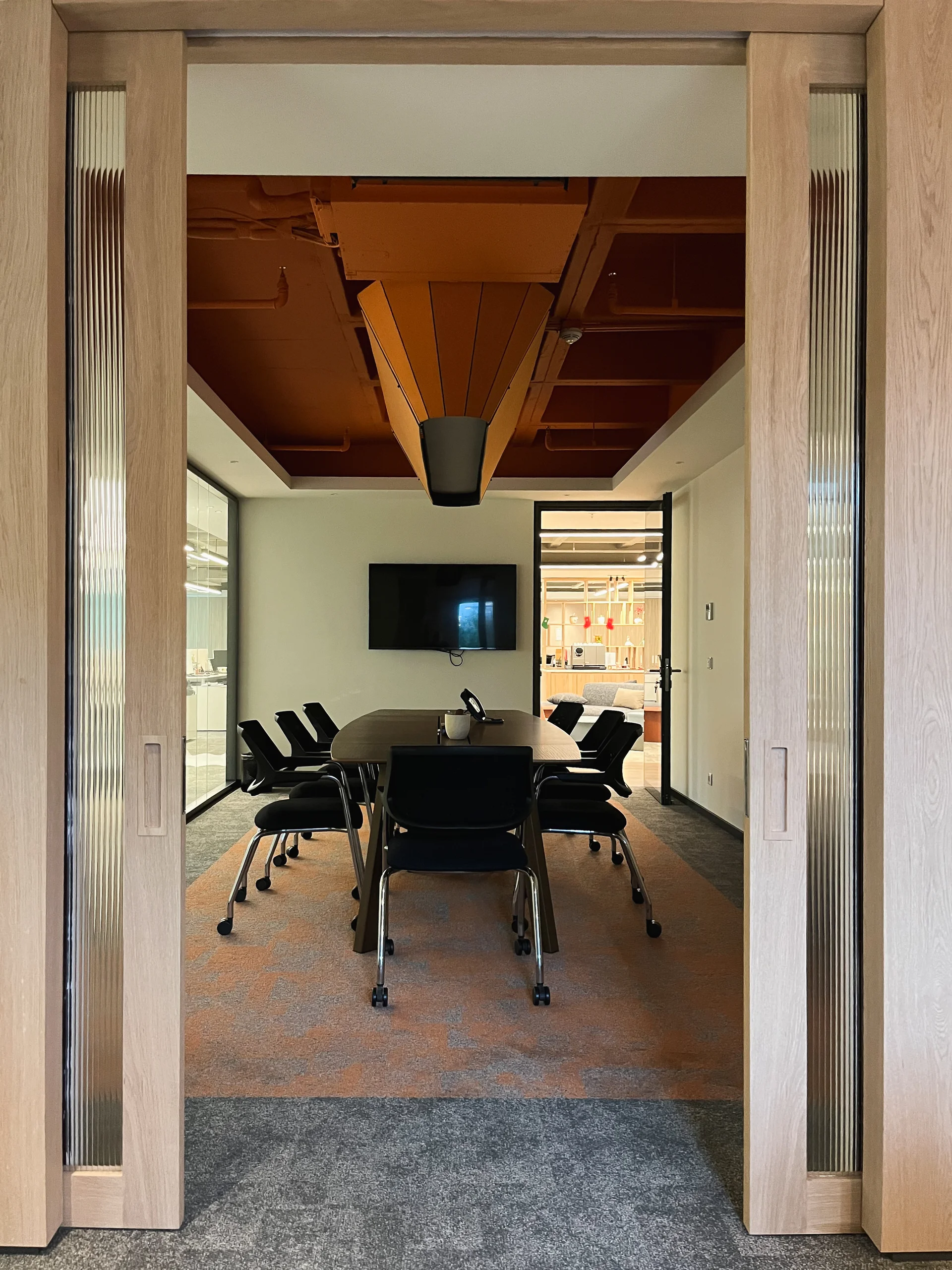 Nurol GYO Office Interior