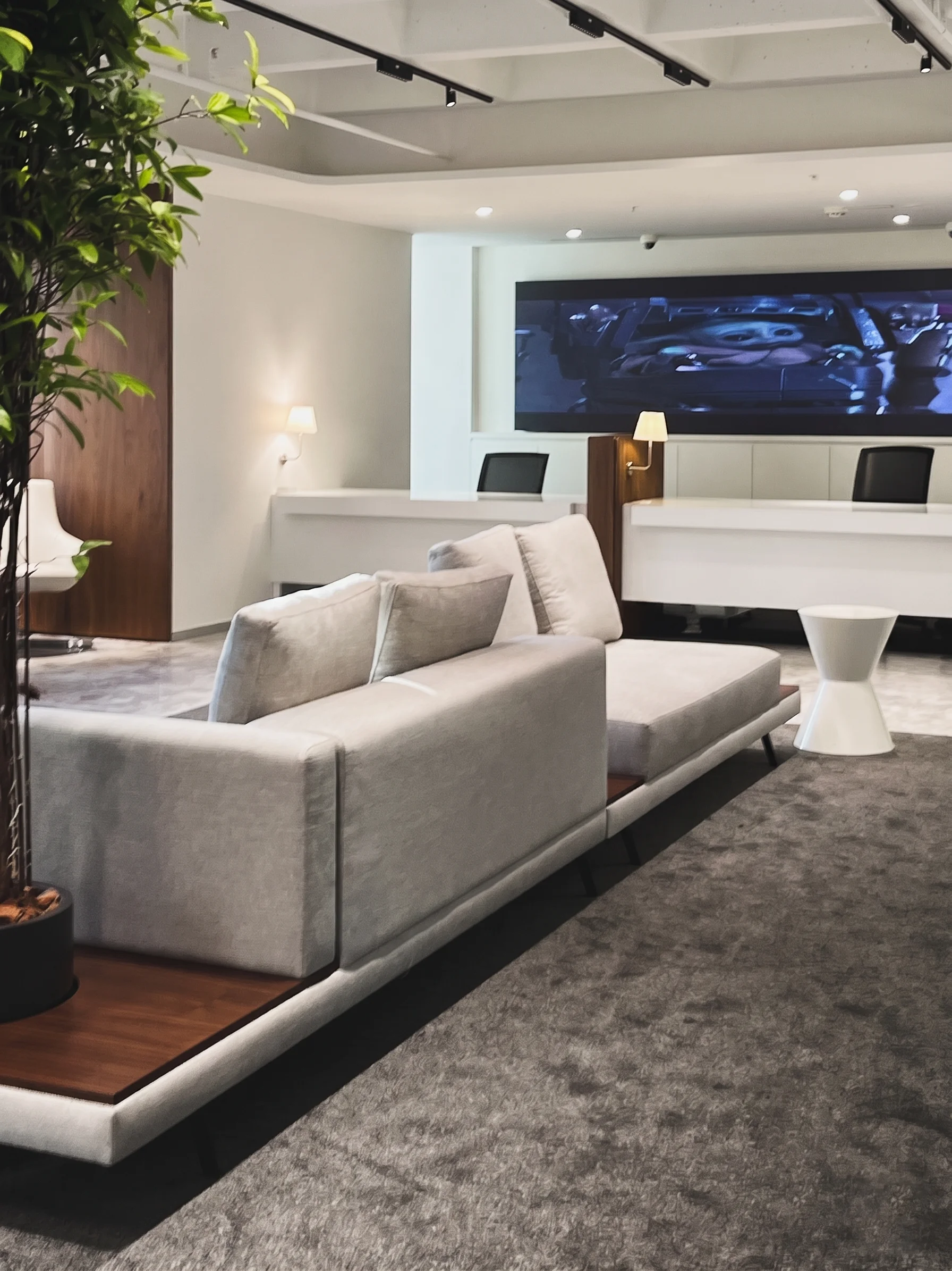 Nurol Bank Office Interior