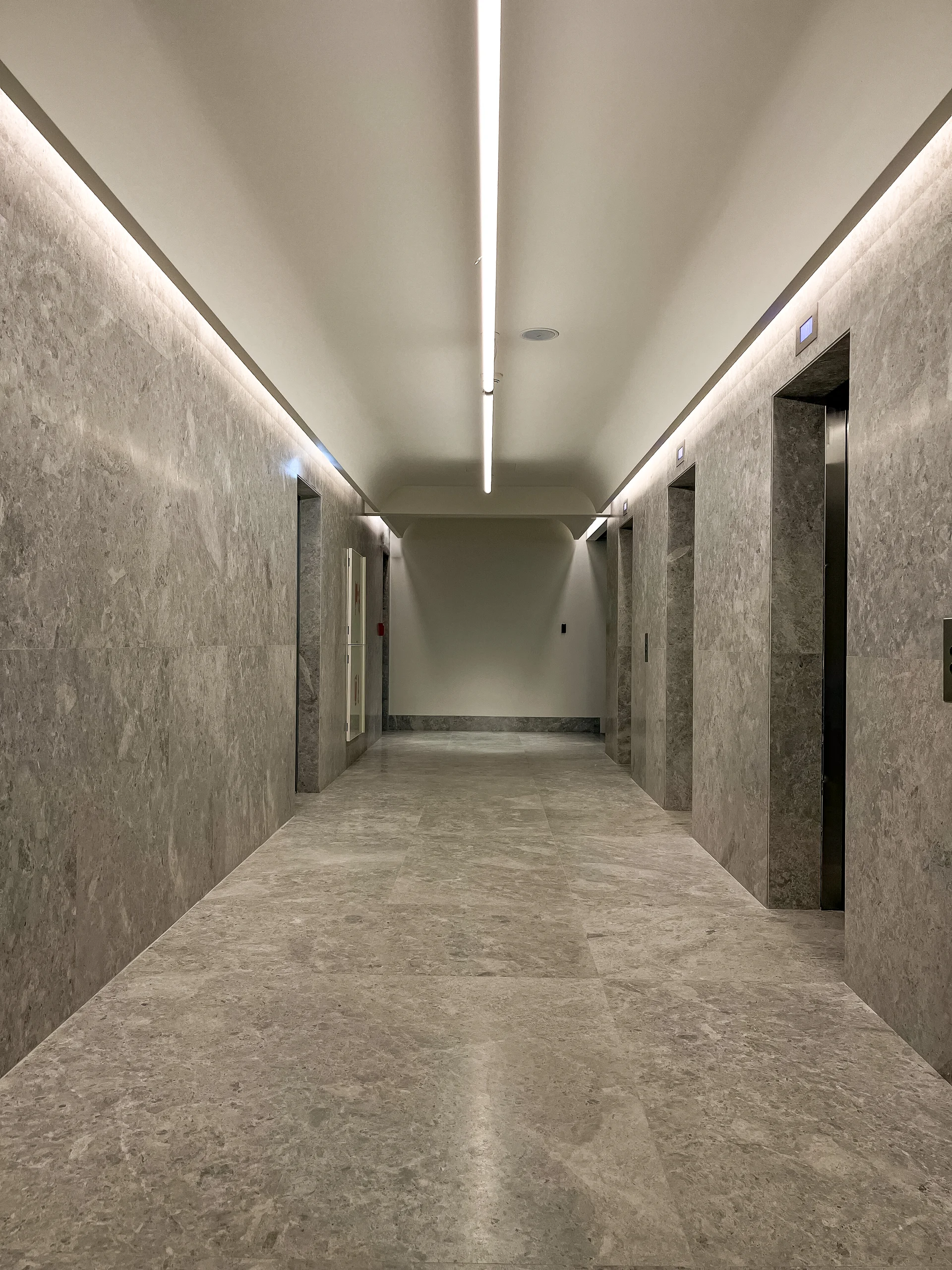 Nurol Holding Office Showcase